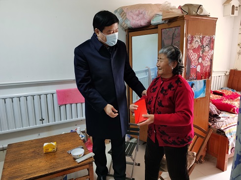走訪慰問(wèn)送溫暖，濃濃真情暖人心