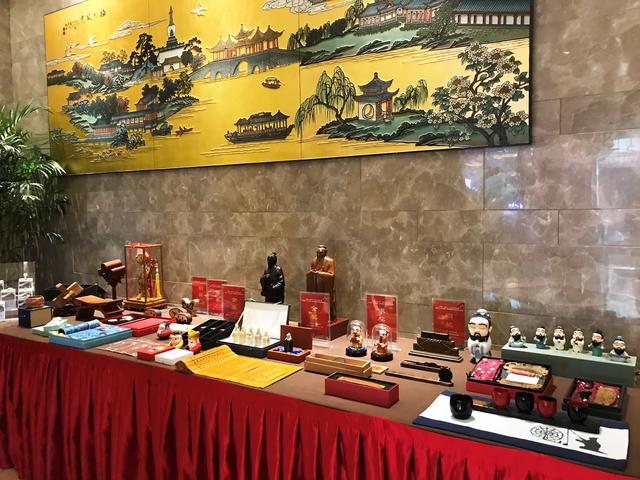 “抗疫英雄”揭曉“旅游錦鯉”大獎 孔子文旅集團助力產(chǎn)業(yè)復(fù)蘇